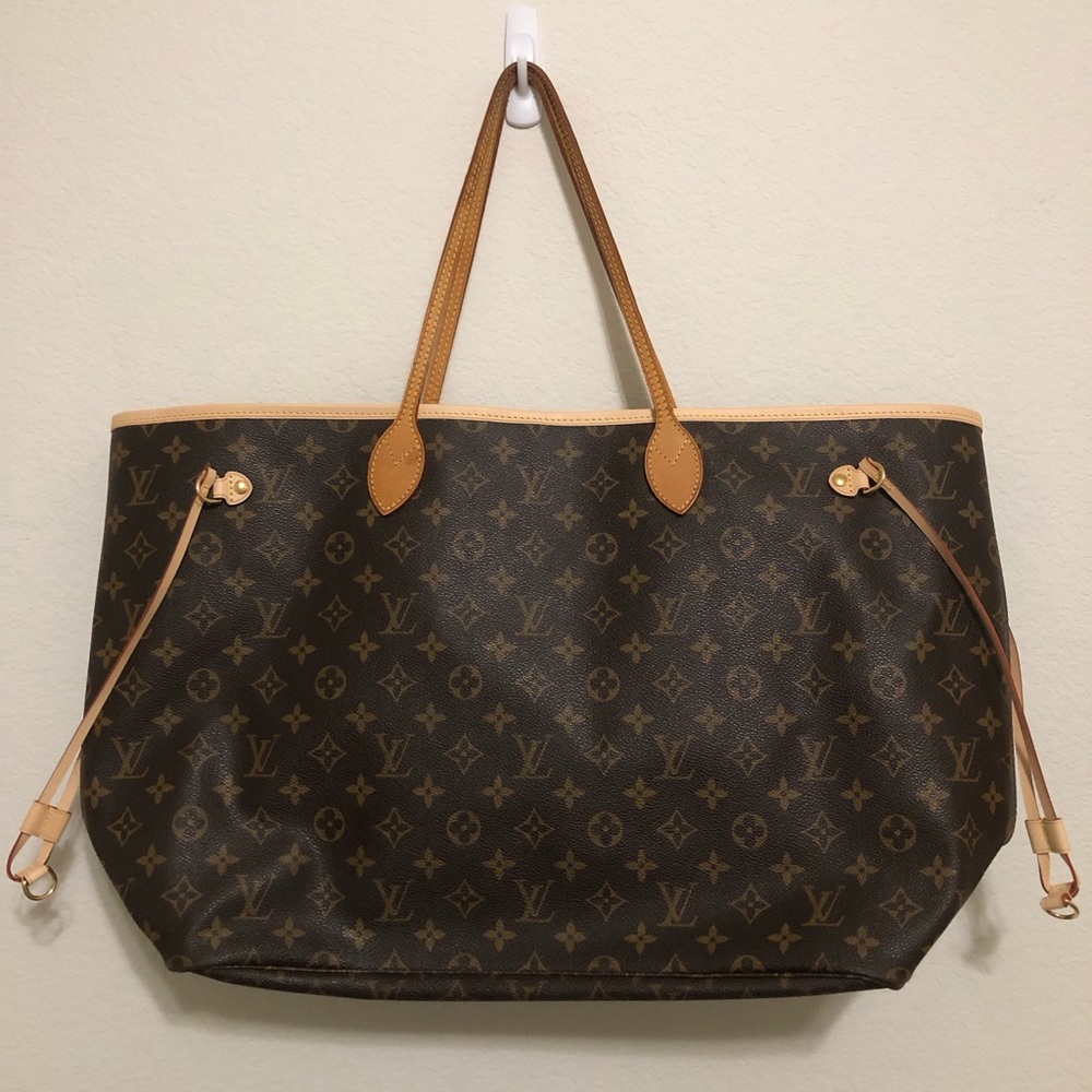 Louis Vuitton Extra Large Neverfull Tote Bag